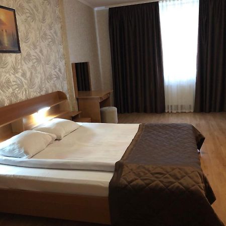 Comfort Hotel Kyiv Exterior foto