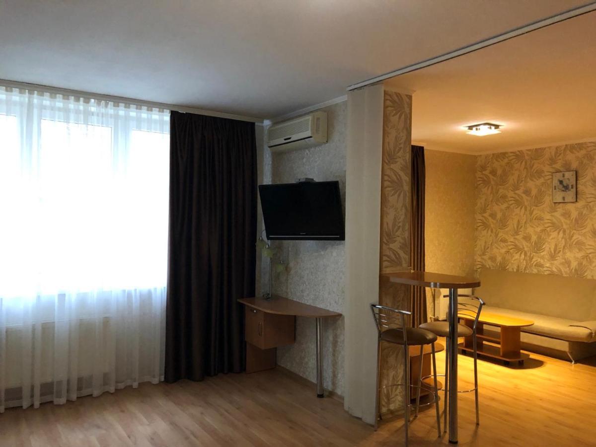 Comfort Hotel Kyiv Exterior foto