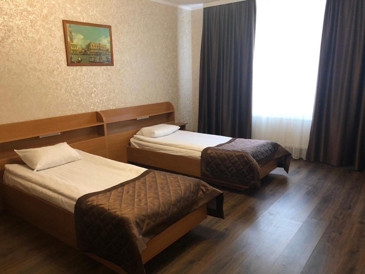 Comfort Hotel Kyiv Exterior foto