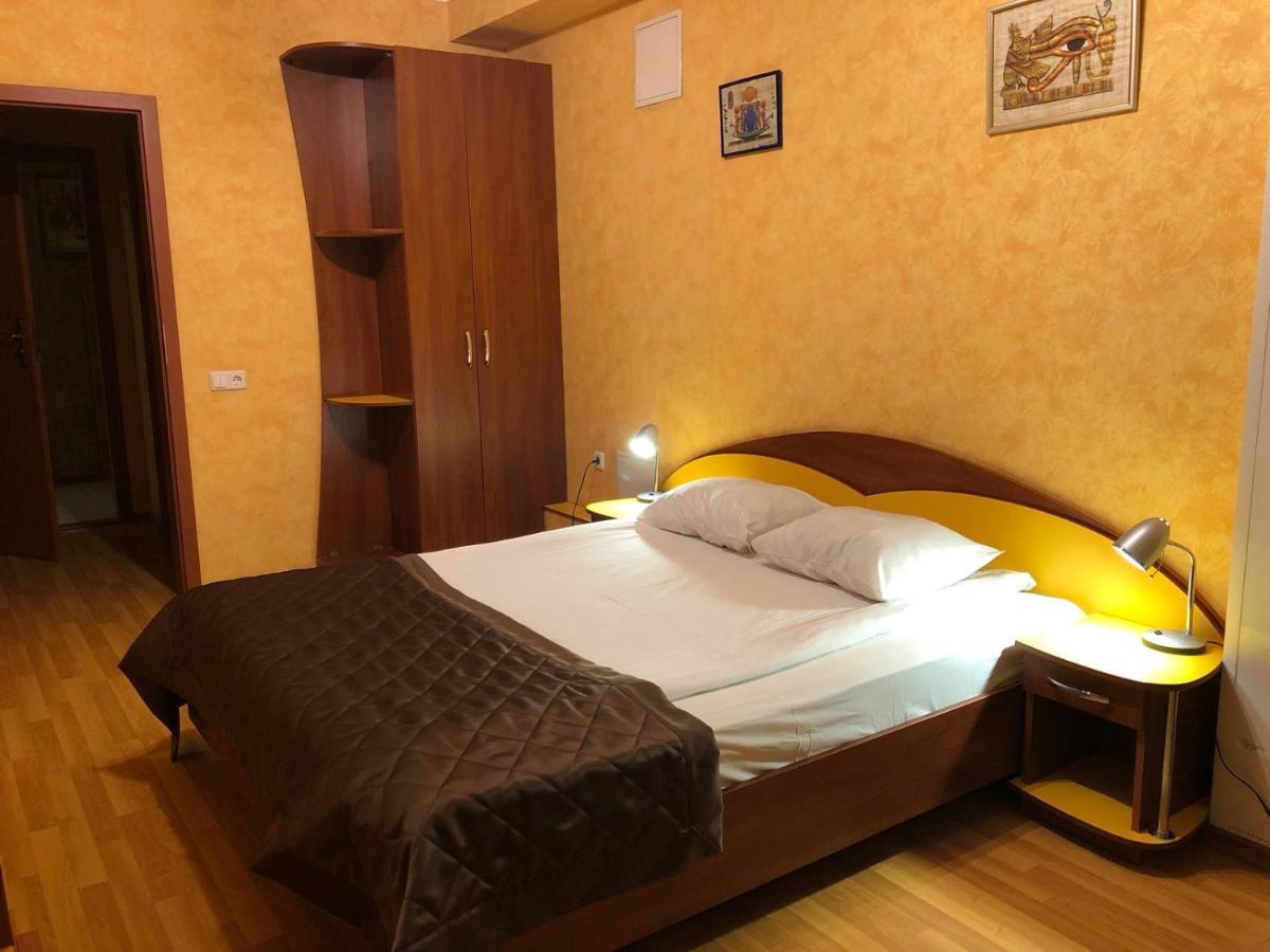 Comfort Hotel Kyiv Exterior foto
